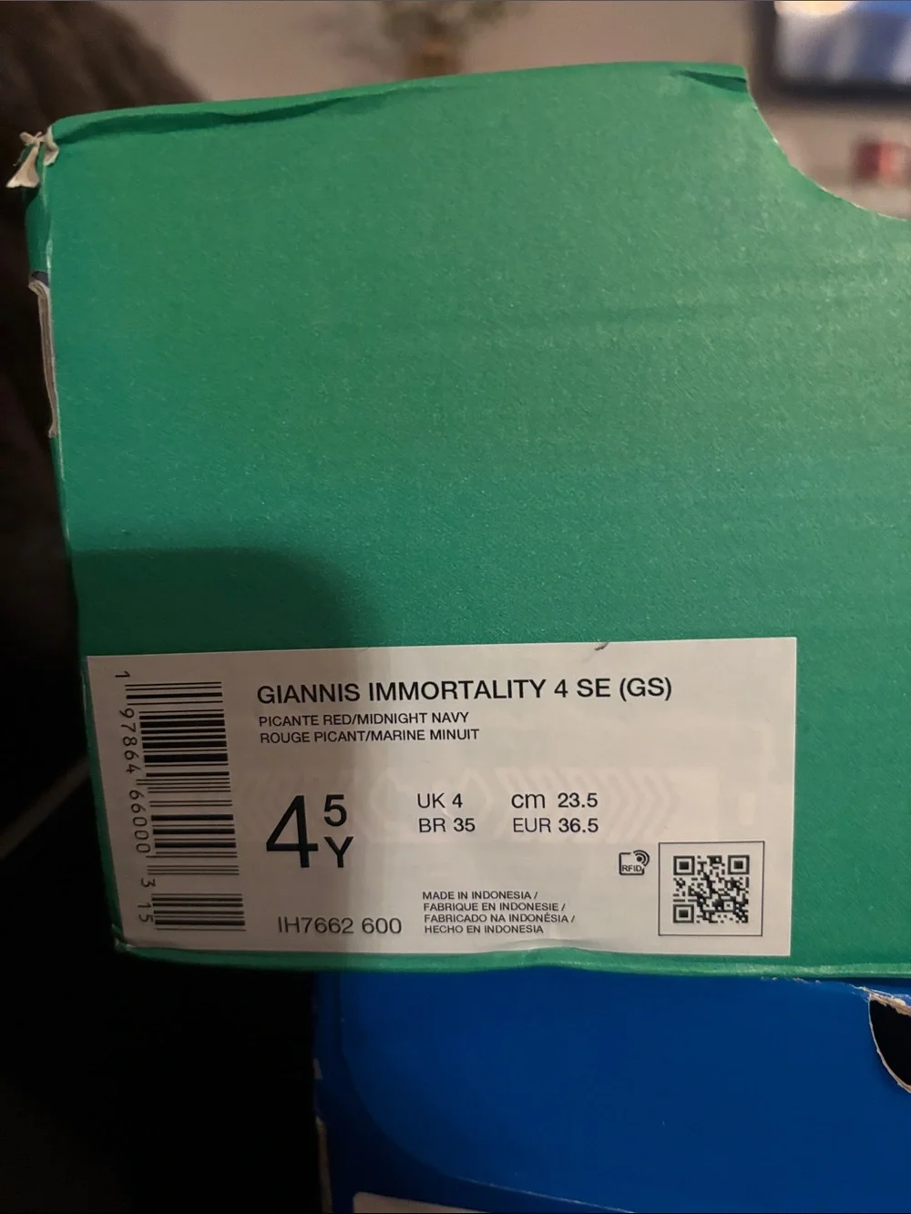 Nike Giannis immortality 4 SE